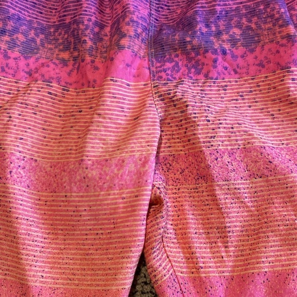 Hurley Swim/Board Trunks Size Youth Large 14/16 in EUC - Picture 2 of 9